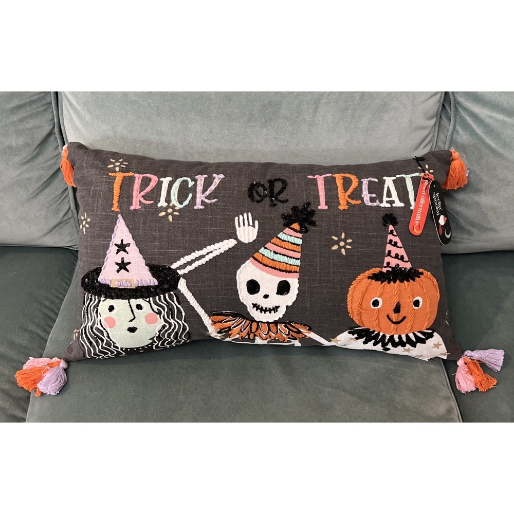 Feelin Spooky Large Halloween Pillow Trick Or Treat Witch Skeleton NWT 14"x24"‎